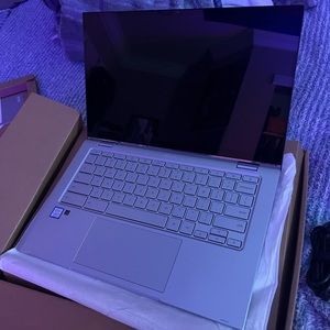 ASUS touchscreen Chromebook